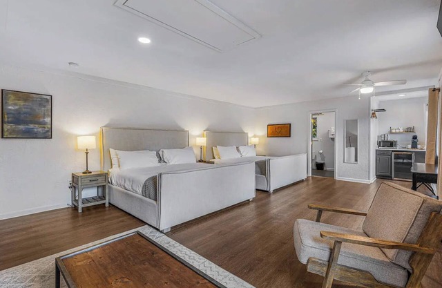 Double King Room at our Boutique Bed & Brewery