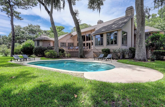 Double Master Suite Luxury 4 BR Sea Pines Home, Bikes & Beach Gear included