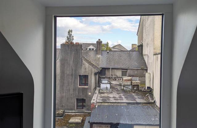 Double Room in Galway City