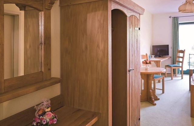 Double room, shower or bath, WC - Forsthaus Luchsenburg