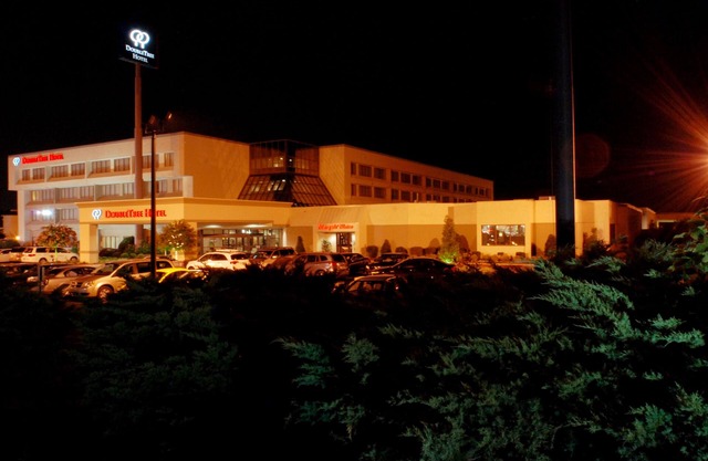 Doubletree by Hilton Hotel Fayetteville