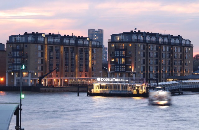 DoubleTree by Hilton London - Docklands Riverside