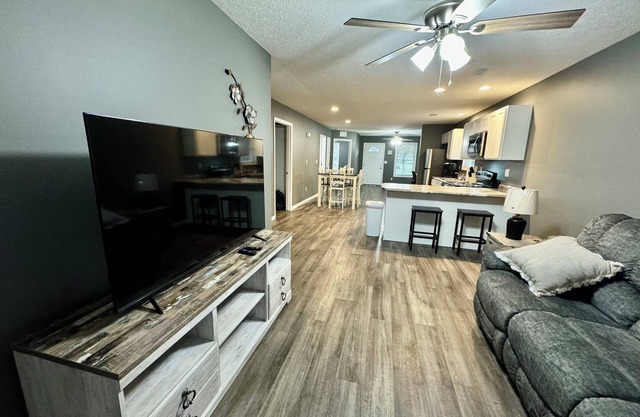 Downtown 2 Bedroom Triplex