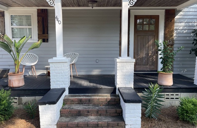 Downtown Aiken Cottage