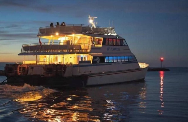 Downtown Cedar Point 2 Bed 2 Bath Sleeps 6