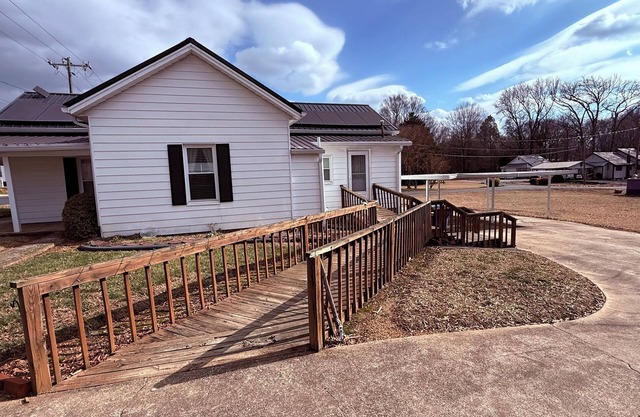 Downtown Convenience near Lake Norman