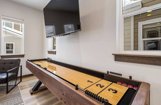 Downtown Duplex | Game Room | Mountain Music
