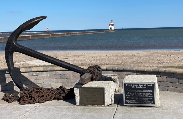 Downtown Kewaunee Lakeshore Gem - Unit 2