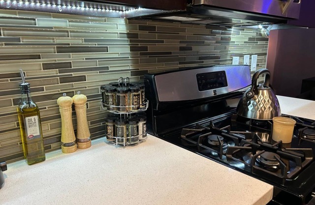 Downtown LA - Free Parking- Legends Loft!