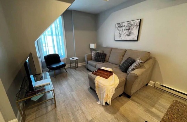 Downtown Spa Sanctuary with a View!