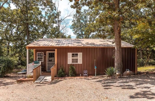 Dragonfly Meadows Guesthouse