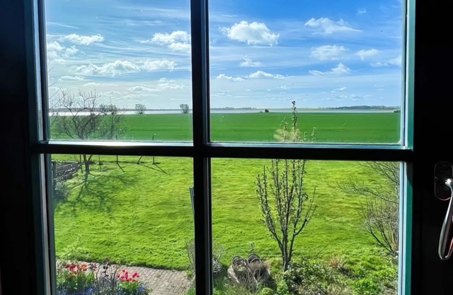 Dream vacation apartment with fenced garden, wonderful view and lots of space