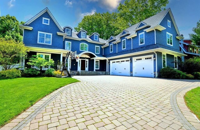 Dream Summer Vacation Home in Teaneck NJ