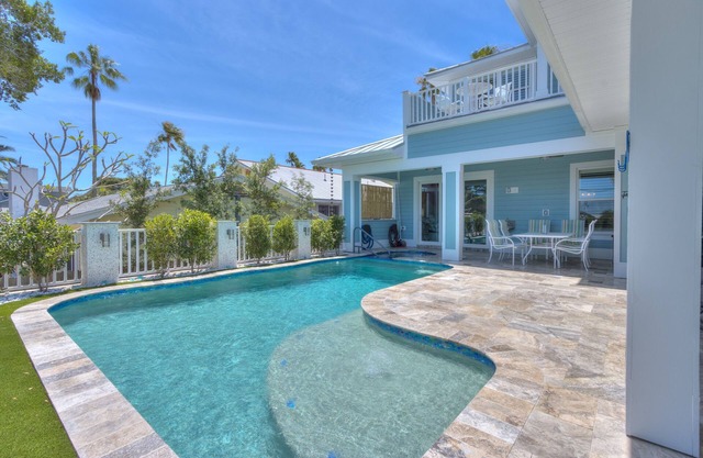 Dream Vacation Beach House - Heated Pool!