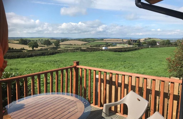 Drumlin View Cabin 21c Deerpark Road