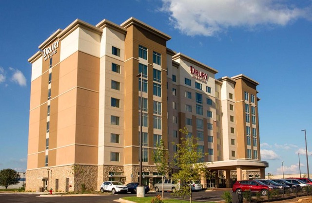 Drury Inn & Suites Huntsville Space & Rocket Center