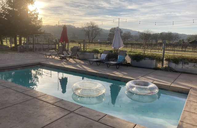Dry Creek Ranch ~ Pool, HotTub, & Game Barn!