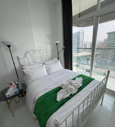 Dubai Silicon Oasis Staycation