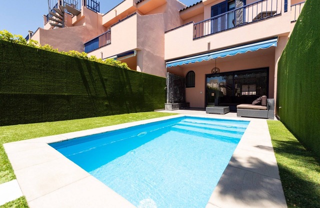 Duplex in Maspalomas near Meloneras Beach