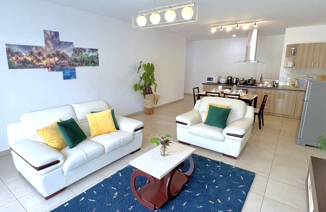 E&D Apartment With Private Garden, Quiet and Secure Ideal For Families
