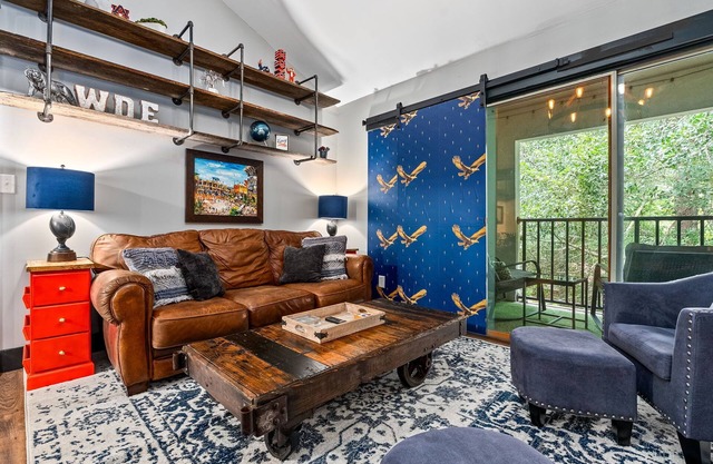 Eagle's Nest ~ New 3/2 in AU!