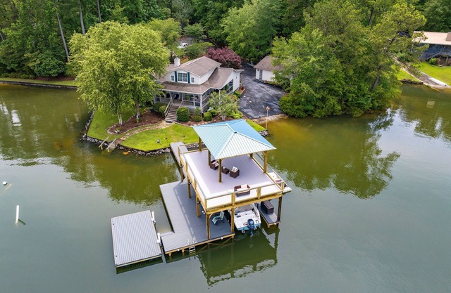 Eagle's Nest on Lake Martin