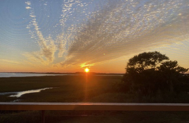 Early Booking Discount! Perfect Location with Beautiful Water & Sunset Views!