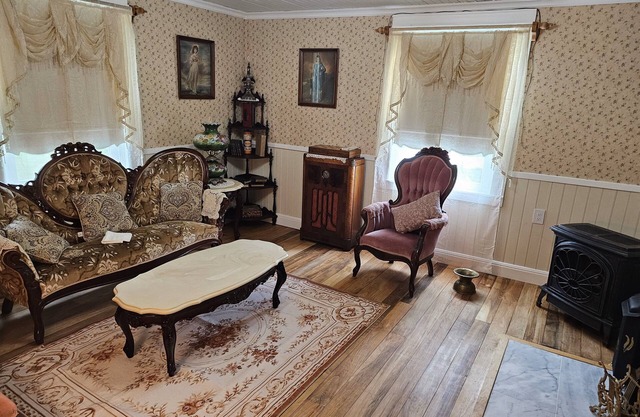 Early1880s farmhouse in rural Eastern Kentucky Appalachia.