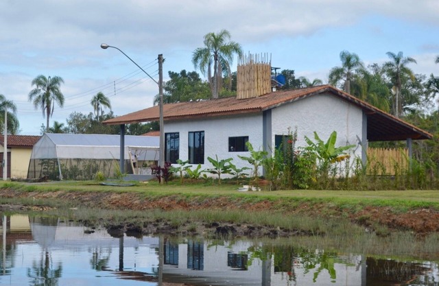 Earthship at Cananéia in a Nautical Condominium