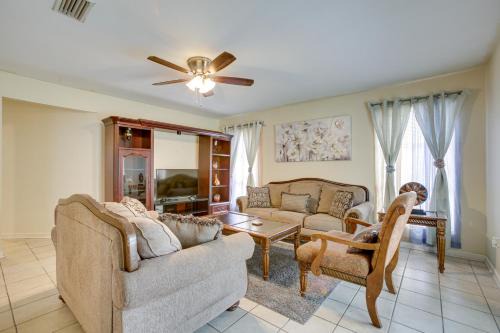 Easy Access to US-90 and Near Dtwn New Orleans Home