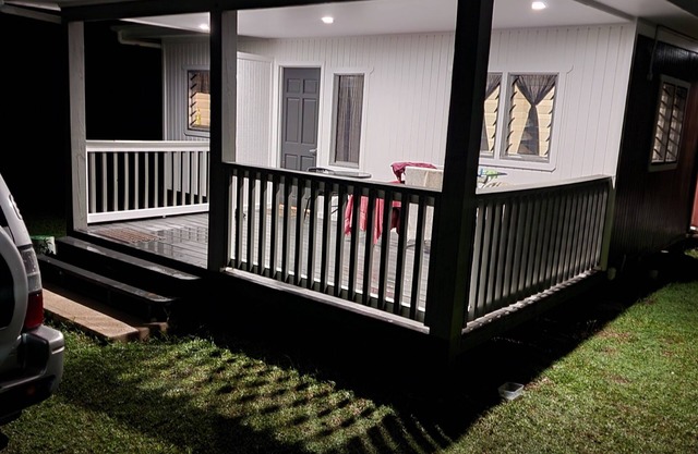 Easy beach access, free unlimited wifi, a/cn