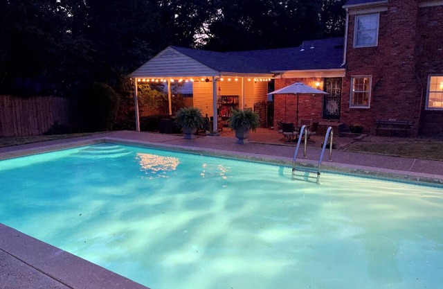 Eclectic 4 Bedroom Getaway with Private Pool!