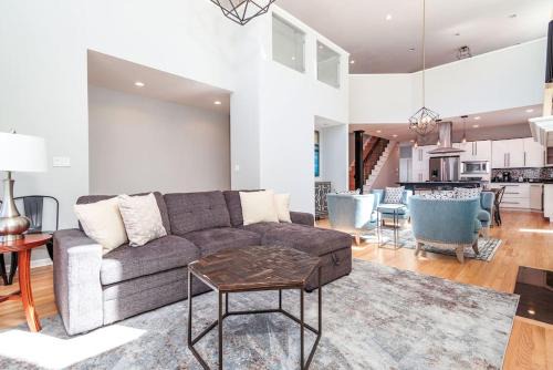 Eclectic Stylish and Cozy Milwaukee Home