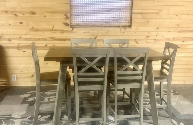 Eclipse near the river !