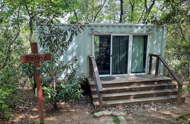 Eco Deluxe Cabin - Barefoot Hills