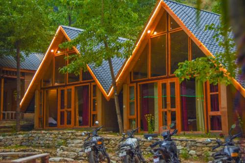 Eco-Himalayas Cottages - Tirthan Valley