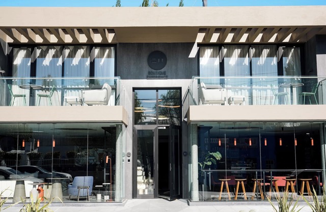 Eh Boutique Experience