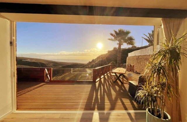 Einzigartiges Landhaus mit Pool und Meerblick