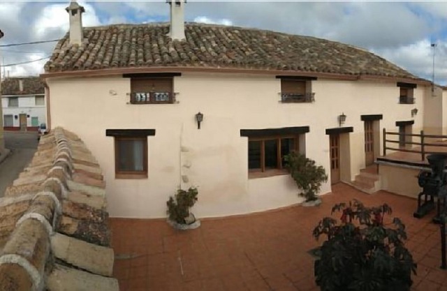 El Acebo Rural Cottage for 8 people