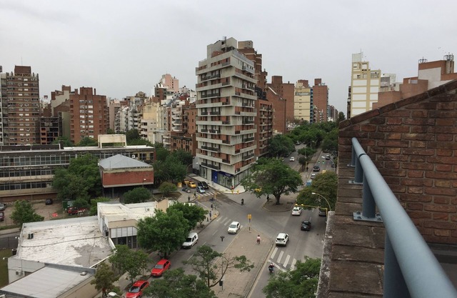 El Balcón apartment, steps from Universidad UNC.