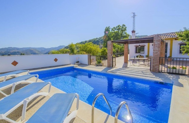 El Romo Colmenar by Ruralidays