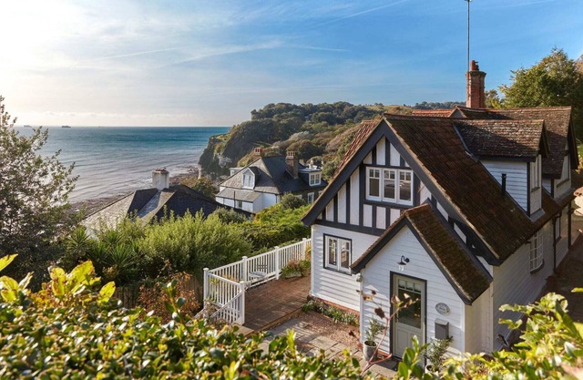 Eldama etched into the cliffs overlooking the sea