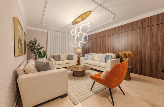 Elegant & Cozy 4BR Home/the Best Location In STI