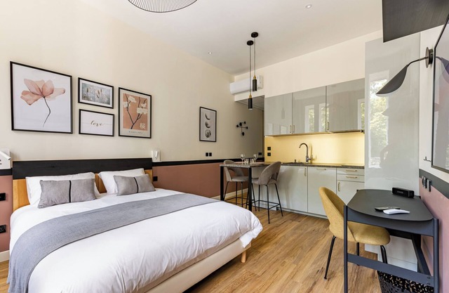 Elegance - Charm and serenity in Lyon Part-Dieu