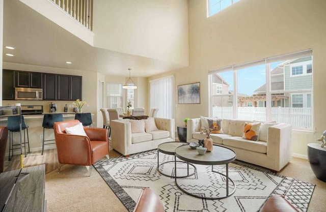 Elegance on Linda Pl #41709