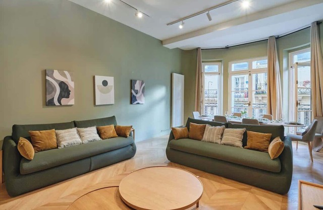Elegant 2-bedroom apartment - Trocadéro