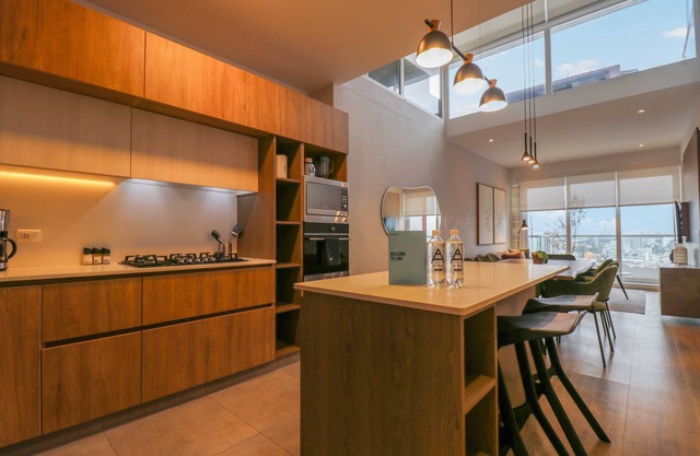 Elegant 2BR Duplex PH with Ocean View in Miraflores