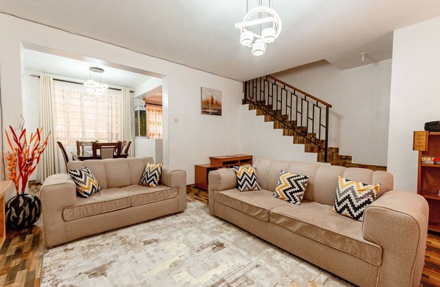 Elegant 3bedroom Townhouse with a Rooftop Terrace
