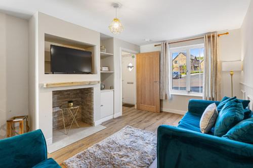 Elegant and Spacious 4bedroom property in Worsley