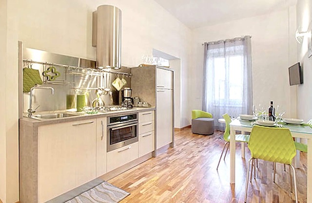 Elegant Apartment In The Noblest District Of Florence